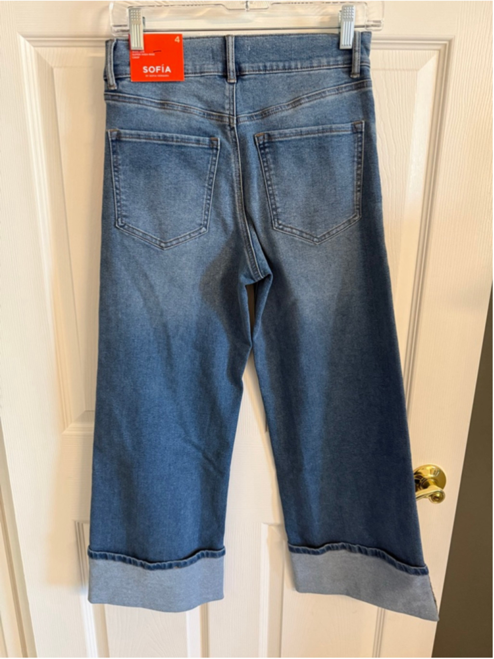 NWTs Sofia Jeans by Sofia Vergara "Margot" Wide Crop Super High-Rise SZ 4 - Picture 2 of 9